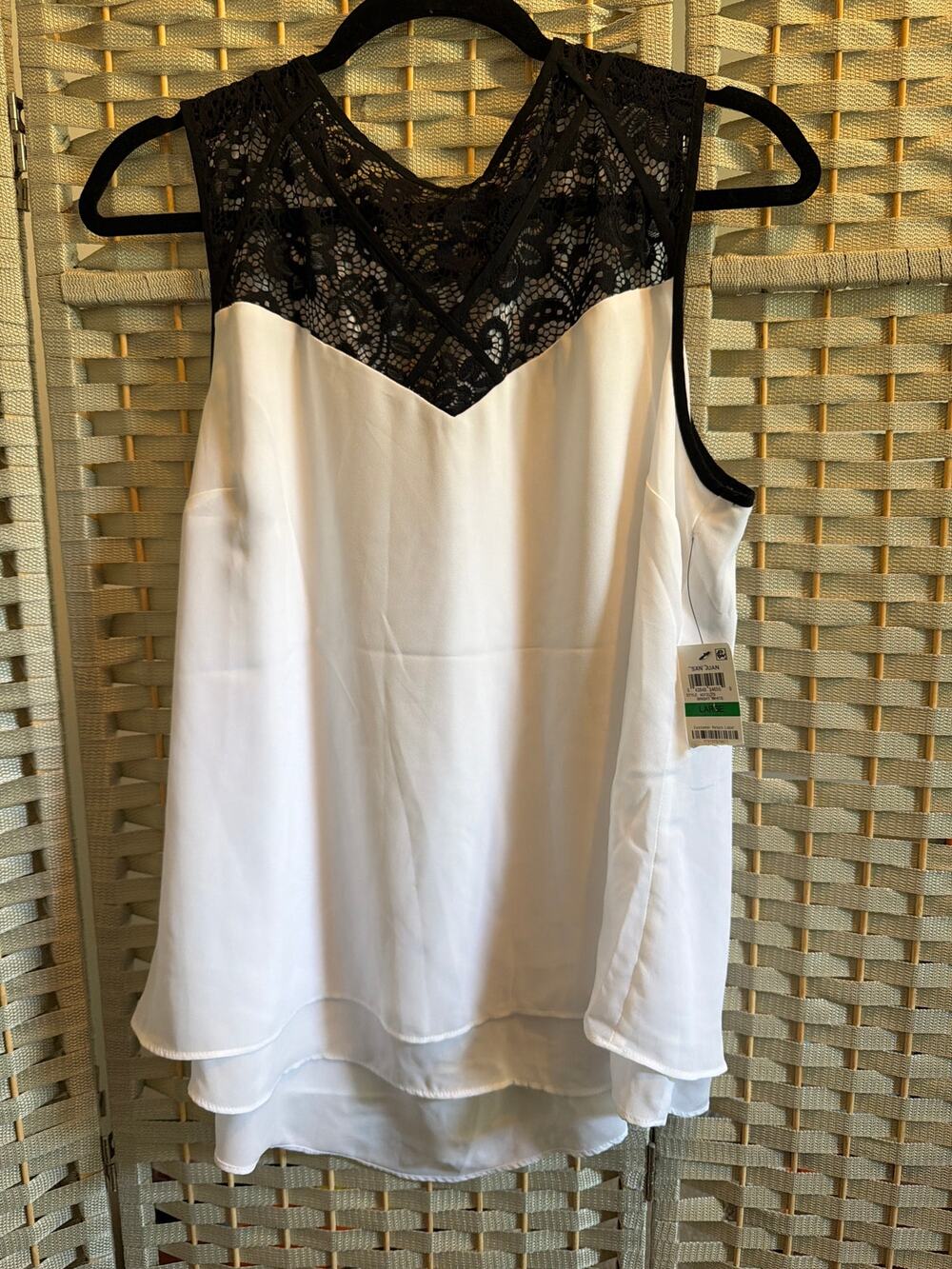 Thalia Sodi Sleeveless Lace Yoke High Low Blouse White L Pull On Sweetheart NWT